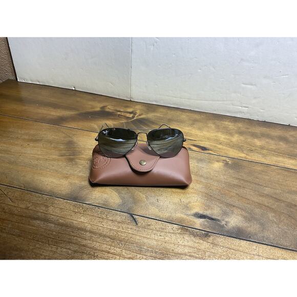 Ray-Ban Other - Ray-Ban Aviator Large RB3025 029/30 Gray/Black Unisex